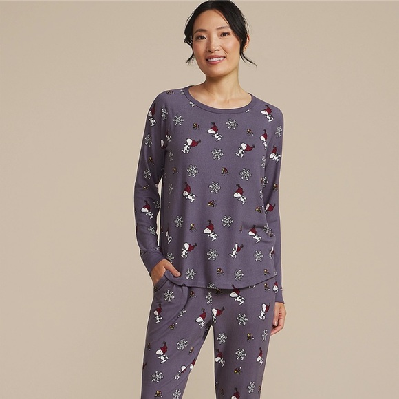Snoopy Other - Snoopy Long Sleeve Tee And Jogger Pajama Set- New in Package